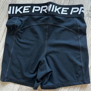 Nike Pro 3” inseam black